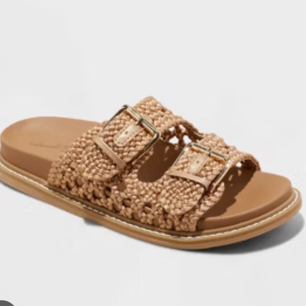 Womens Universal Thread Tan Woven Sandals size 9